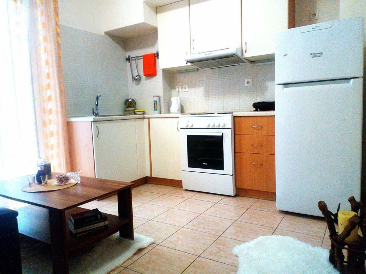 Appartement Φωτεινό Διαμέρισμα Πειραιας à Le Pirée Extérieur photo